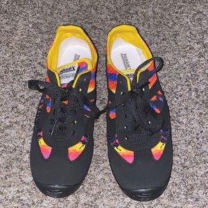 New PANAM size 9 black sneakers
